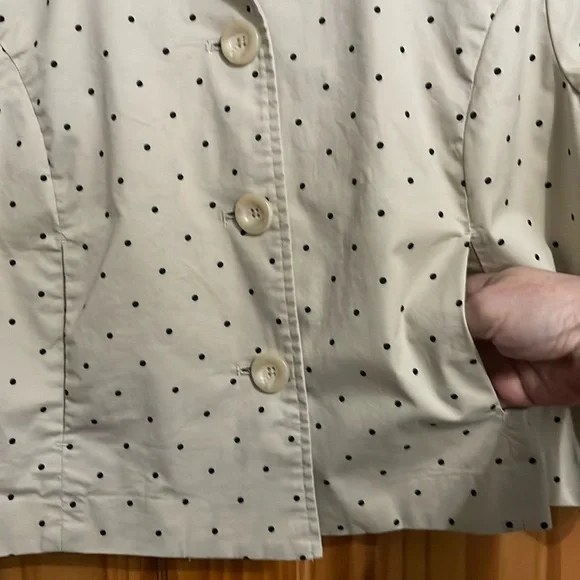 Studio Works Cream and Black jacket - Picture 6 of 7